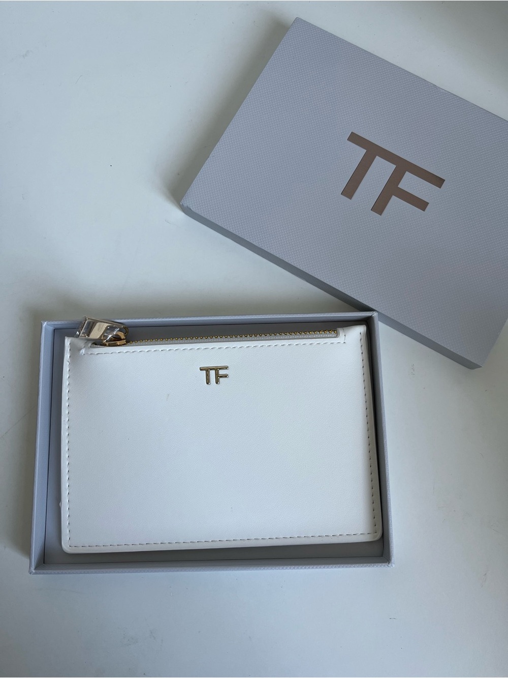 Tom Ford (TF) Beauty Dark Brown & White Leather Pouches - Picture 6 of 9